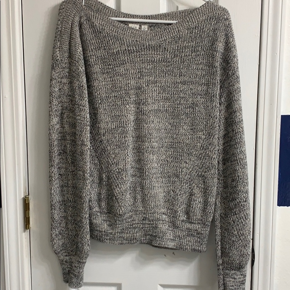 GAP cable-knit sweater
